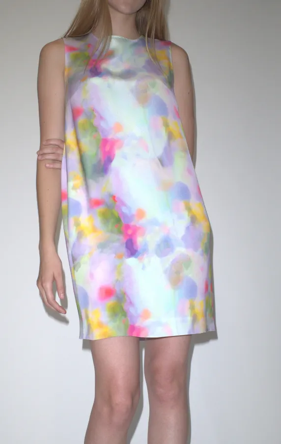 Concert Light Cady Shift Dress