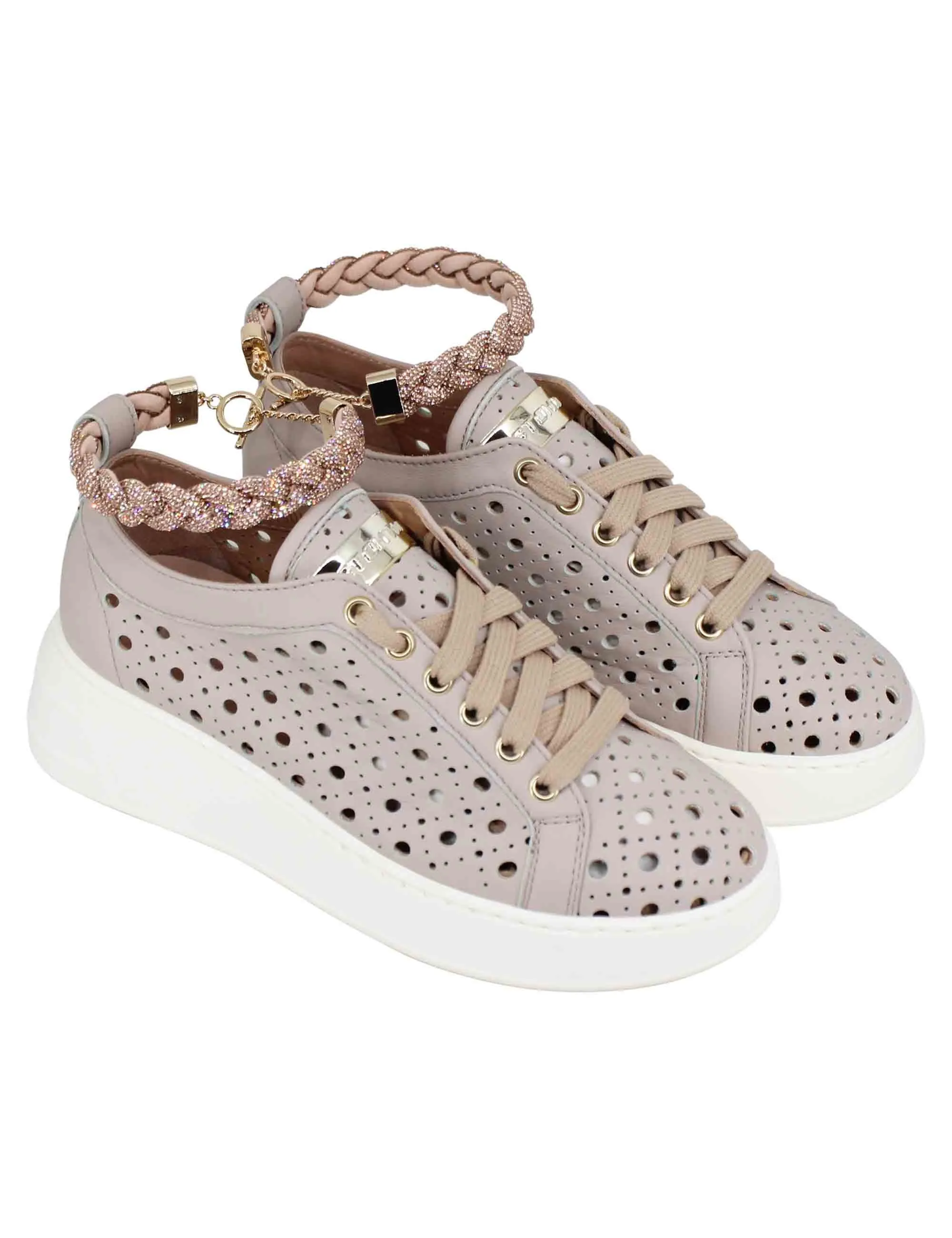 Sneakers donna in pelle forata taupe con cavigliera in strass