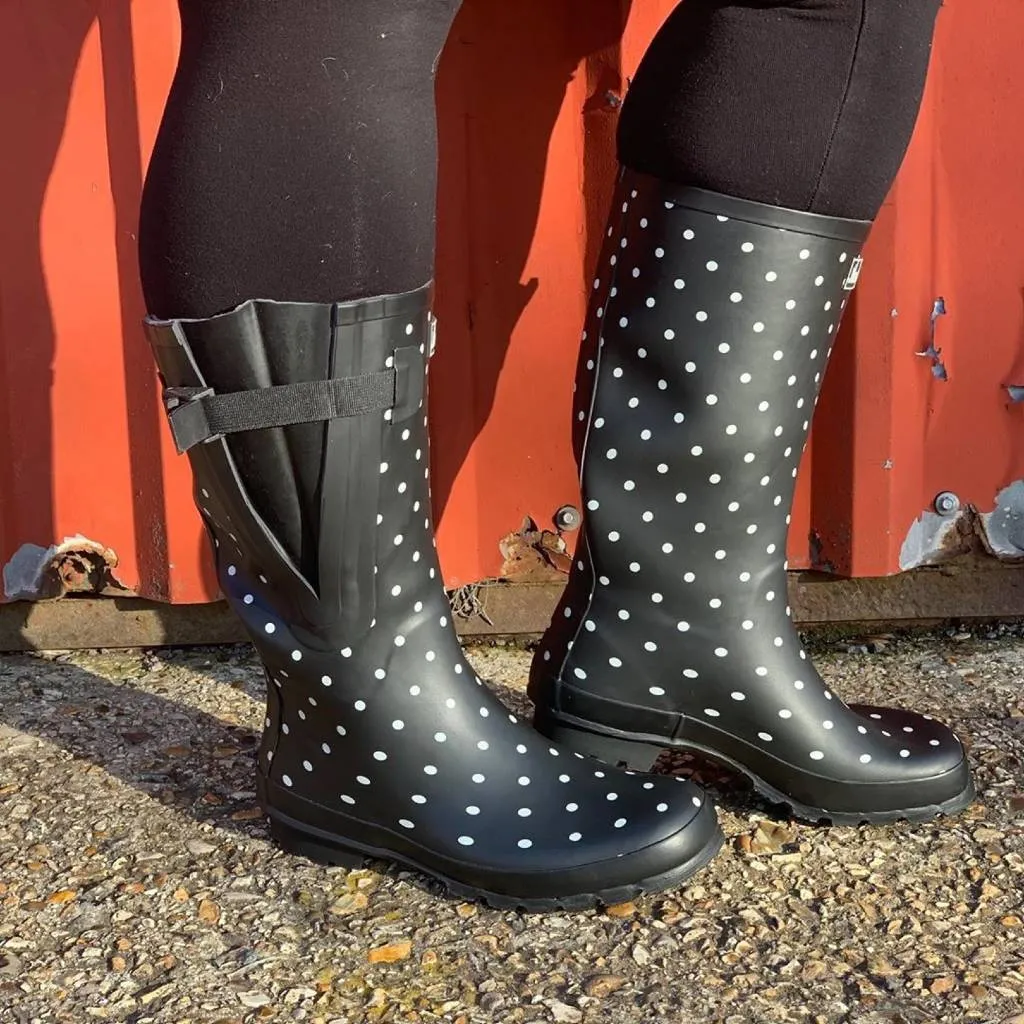 Wide Calf Wellies - Black Spot - Regular Fit in Foot and Ankle